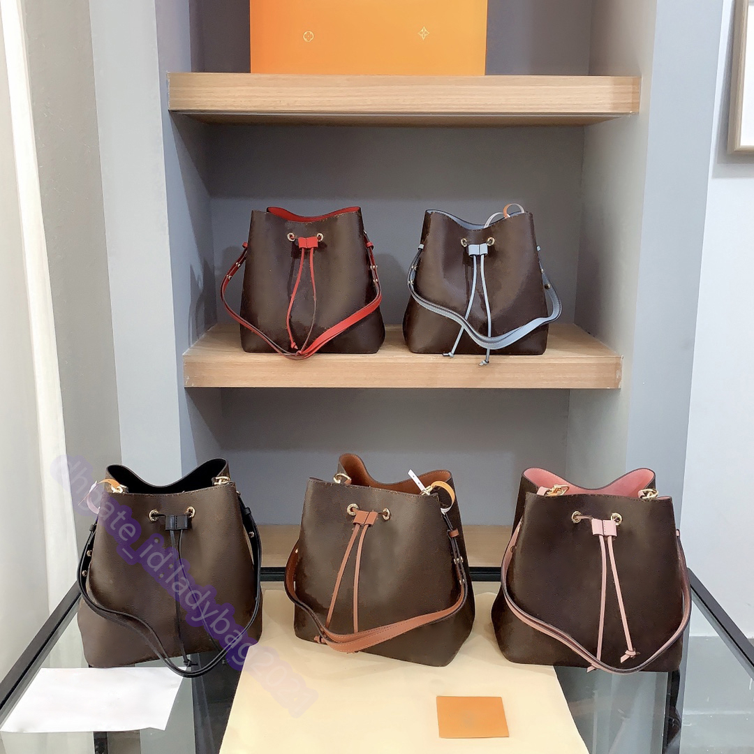 

Hot Bucket bags fashion shoulder top quality luxurys designers open Barrel-shaped colorful popular Women great handbags nice wallets Leather zipper coin purse, Style z