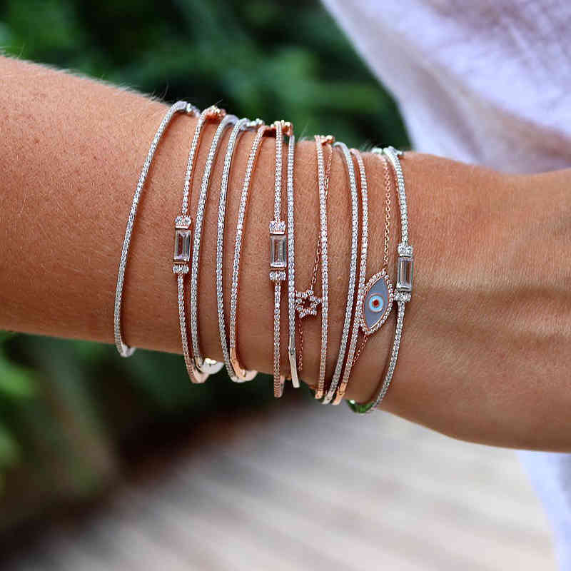 Designer 2022 Arrivé Classique Mode Femmes Bijoux Micro Pave Bling 5a Cubique Zircone Cz Bande Manchette Ouverture Bracelet Bracelet