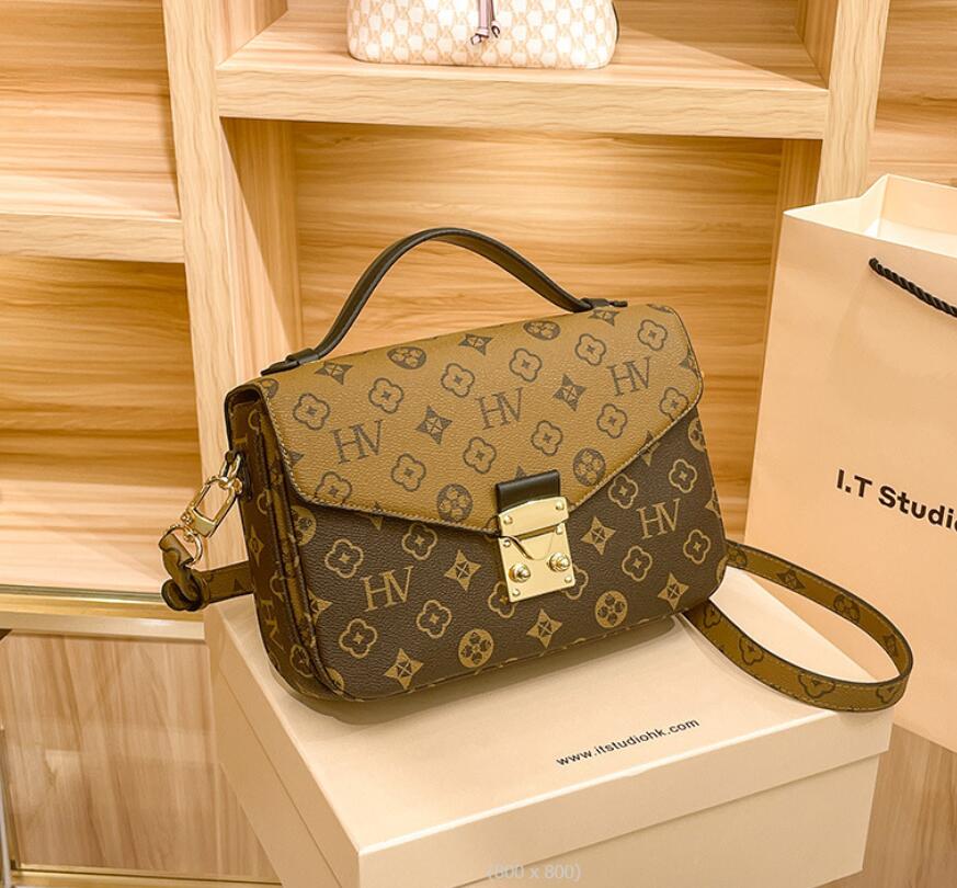 High Quality Bag Handbag women Sale Discount Genuine leather match pattern Date code Serial number Shoulder damier letters plaid M40718