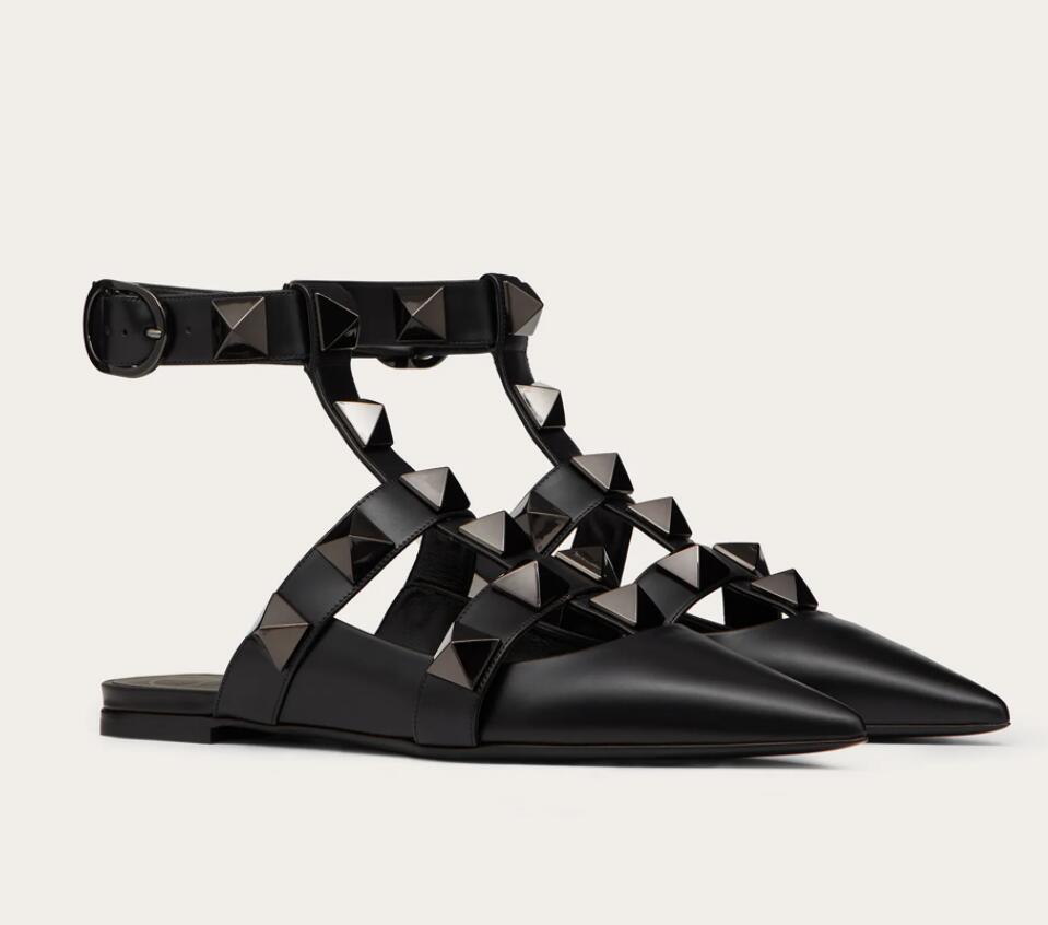 

Perfect Summer Roman Stud Sandals Ballet Flat Calfskin Straps Maxi Studs Buckle Strap Sexy Sandalias Lady Comfo Valentinoe''Valentinoity xWa