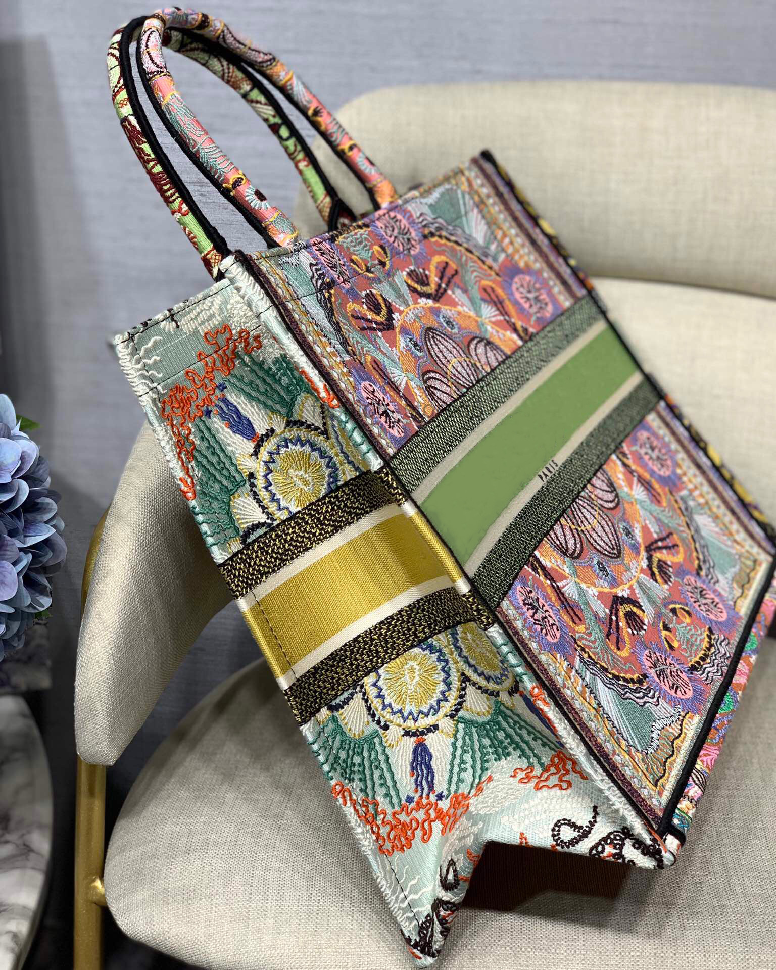 2022 designer bags classic women's bag vintage handbag fashion business and leisure style 7A CDZD