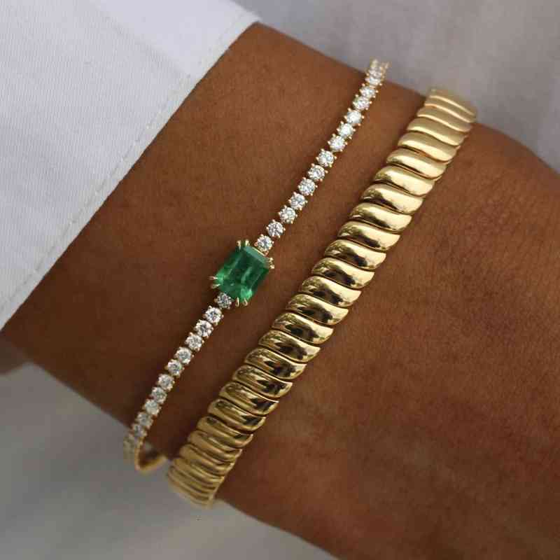 Bangle Designer 2022 Design Classic European Women Lady Jewelry Basic Snake Chain High Polished Herringbone Bracelet