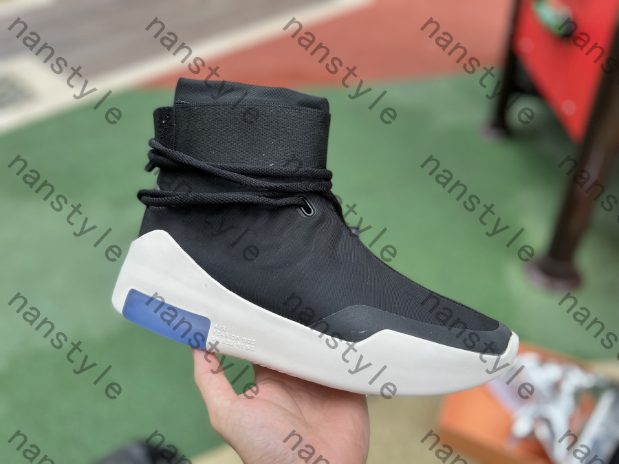 

Mens Sports Sneakers Casual Designer Fears of God X 1 shoes Triple Black String The Question Orange Pulse Trainers Oatmeal Sail Frosted Spruce White Platform