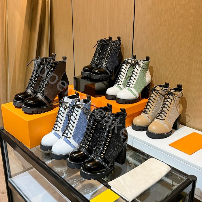 

Designer Luxury Women Boots Fashion high heels Martin boots real leather zipper letter Lace up Black White Boot with Original Withs Box size 35-41