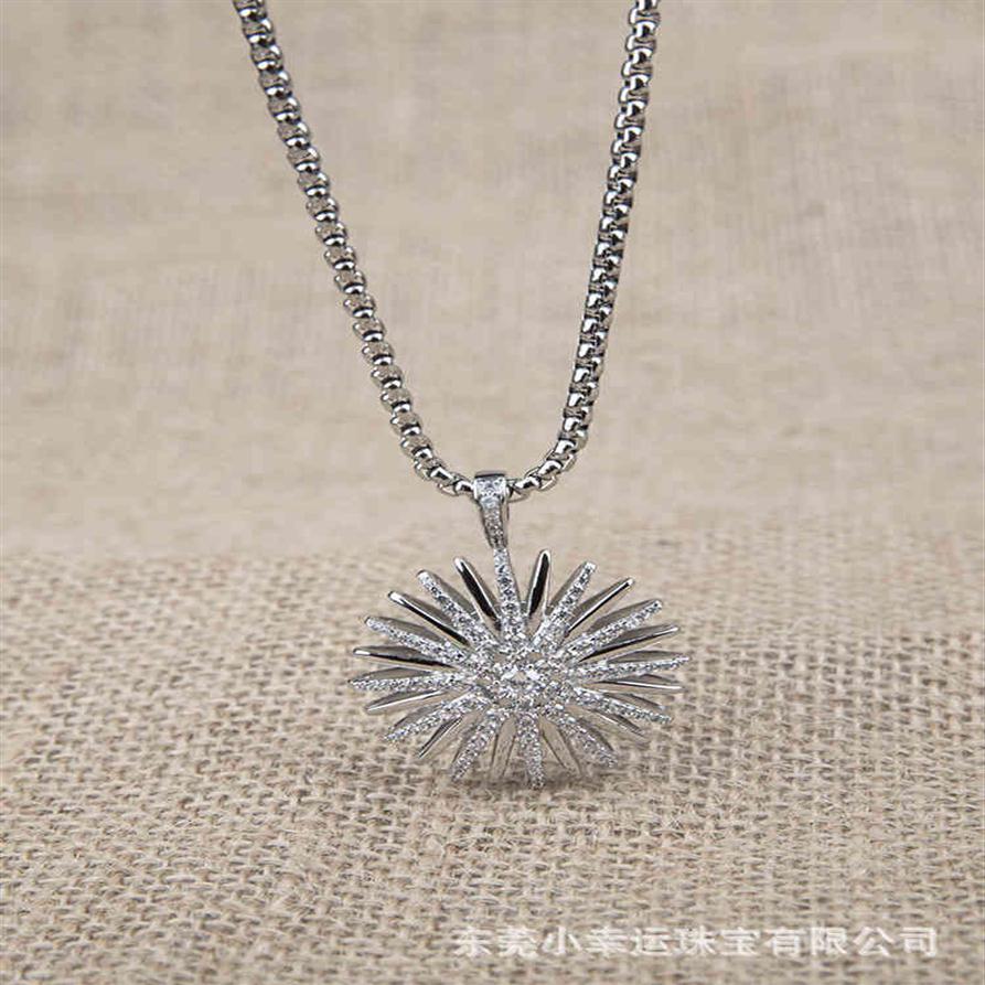 Necklaces Dy Designer Women Necklace Men Luxury Amulet Pendant Popular Sunflower Full Diamond Star Brand Retro Classic Couple256R