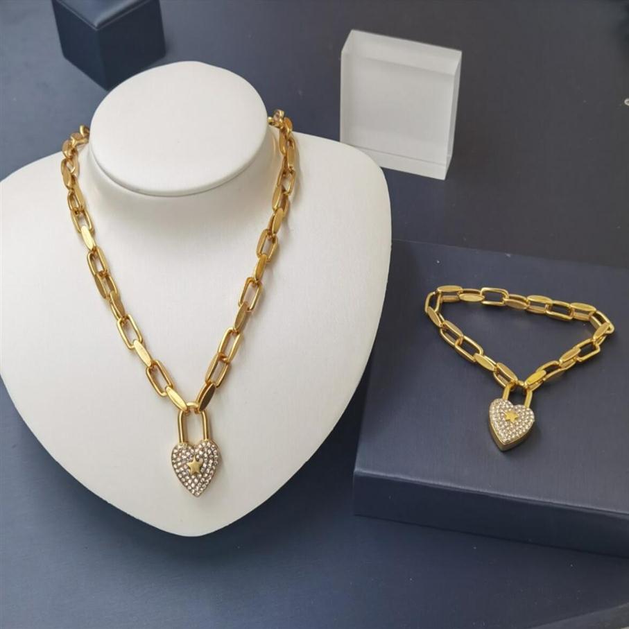 

Luxury Brand Vintage Lock Heart Pendant Necklace Gold Chain Love Star Bracelet For Women Bride Party Wedding Gift Jewelry With Box249g