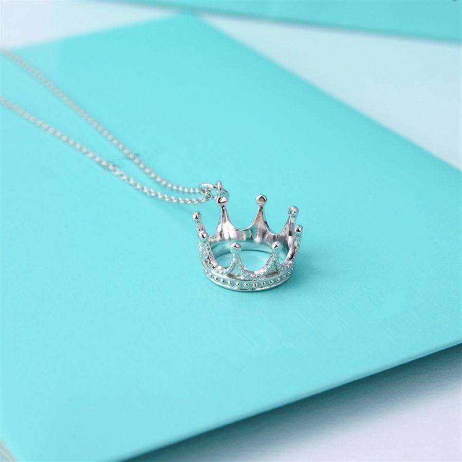 

High quality design luxury jewelry women's 925 silver crown Pendant Necklace collarbone chain fashion accessories247F