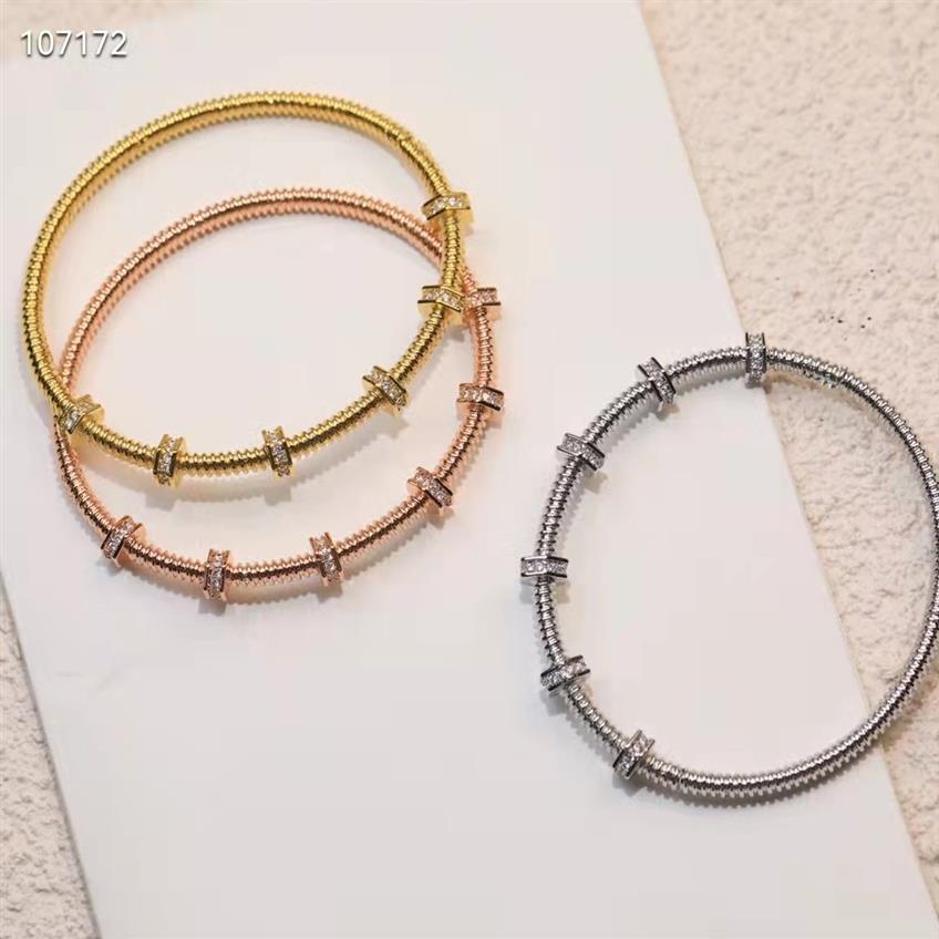 

Luxury Brand Designer Copper With 18k Gold Plated Bangle Screw Lock Charm Fashion Accessories For Women Jewelry256V