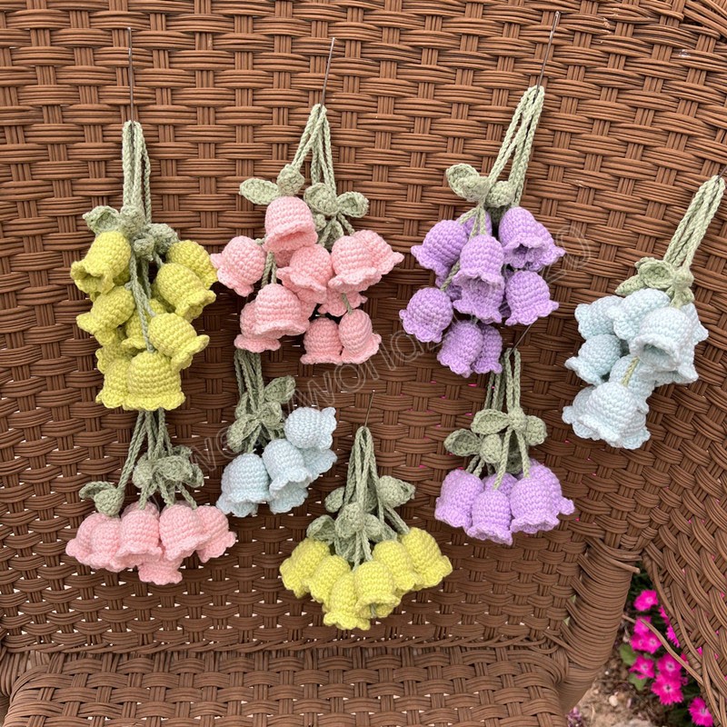 Handmade Crochet Yarn Flower Keychain Wind Chimes Flower Lily Of The Valley Pendant Car Key Chain Jewelry Accessories