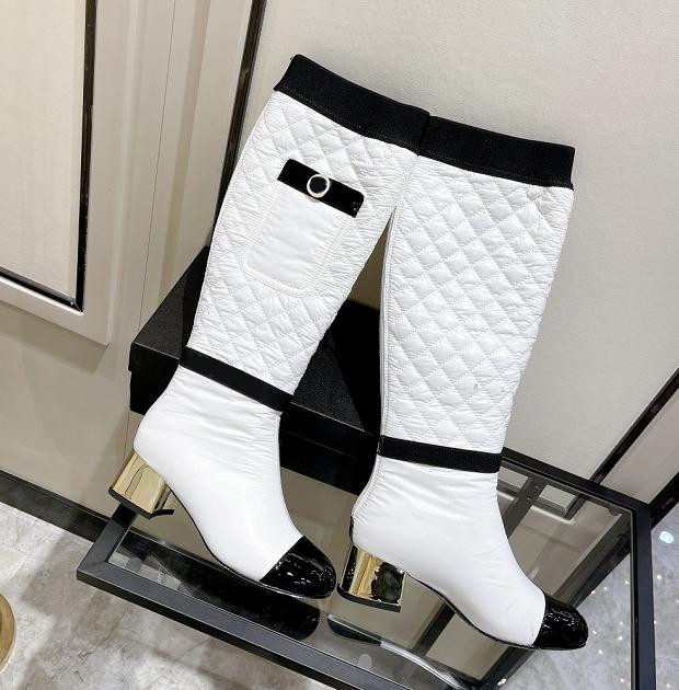 

Luxury electroplatings high-heeled down high-top knight boots color-blocking but knee-warming black and white high heel fashion Knee boots