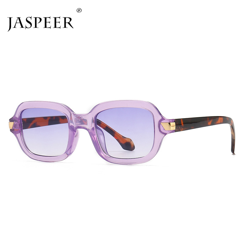 

Sunglasses Retro Square Women Gradient Fashion Clear Lens Shades UV400 Men Trending Rivets Decoration Sun GlassesSunglasses