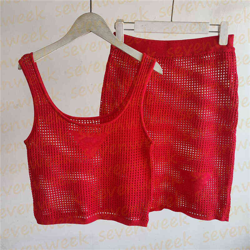 

Fashion Hollow Vest Skirts Two Piece For Women Embroidery Letter Dresses Womens Designer Clothing Breathable Camis Clothing, Red