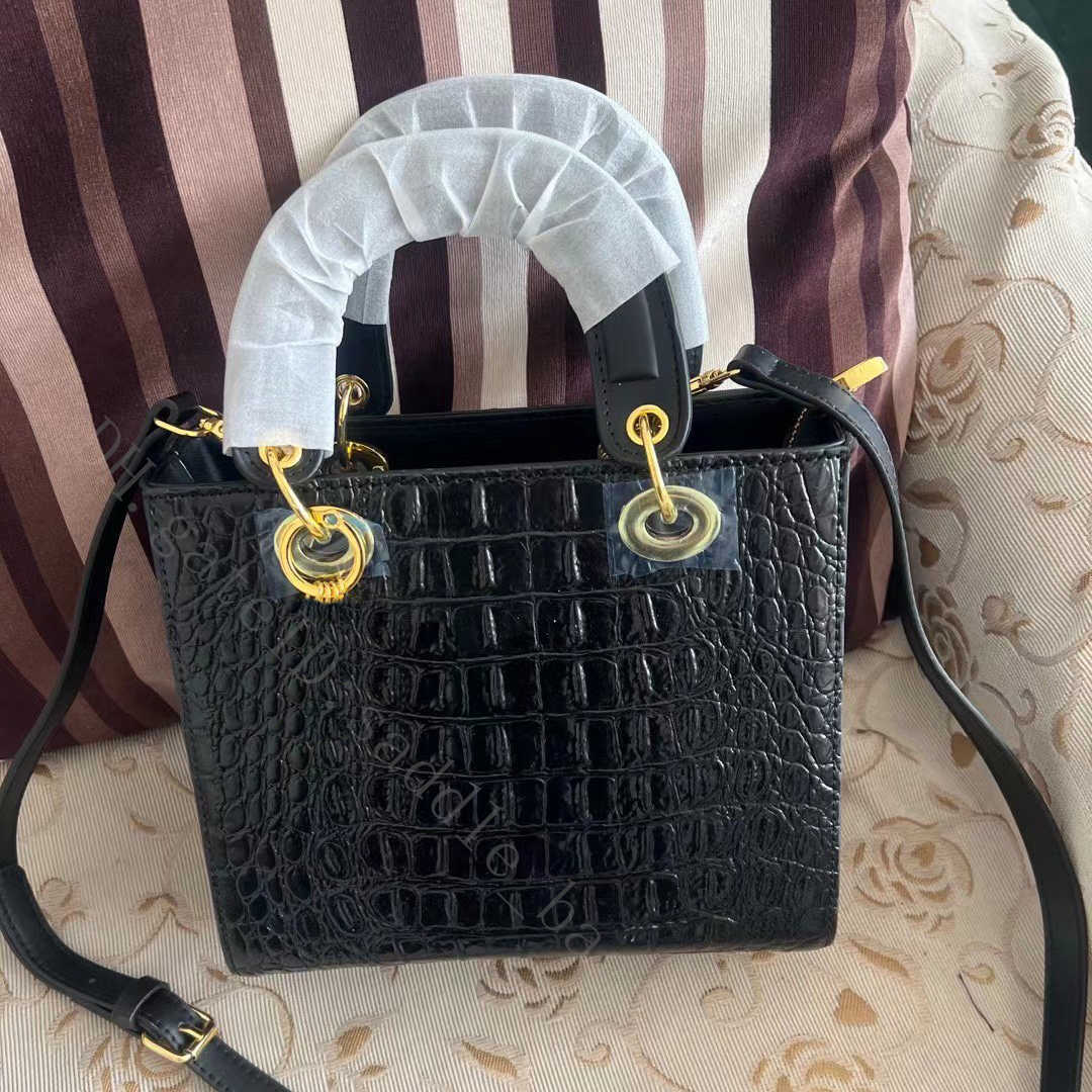 

Shopping Totes Lady Bags fashion Crocodile luxury Designer Handbags plain Alligator letter casual cool square cross body shoulder coin purse, Color red