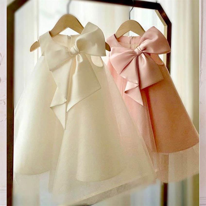 Robes de fille Baby Girls Tenget Vêtements Summer Lace Bowknot Party 1er anniversaire 1-6Y B4934283H