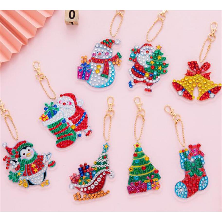 

8pcs DIY Christmas Diamond Painting Keychain Pendant Full Drill Special Shaped Diamond Embroidery Women Bag Decoration Xmas Gift 2237k