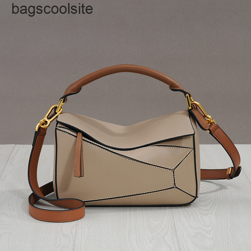 Puzzles Loews Sacs de créateur sac à main Small 2022 Fashion Leather Pillow Mini pour femmes