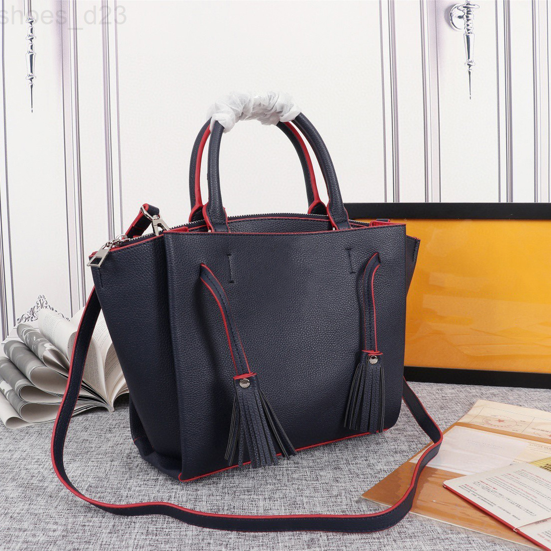 

Evening Bags and large capacity classic womens handbags ladies composite