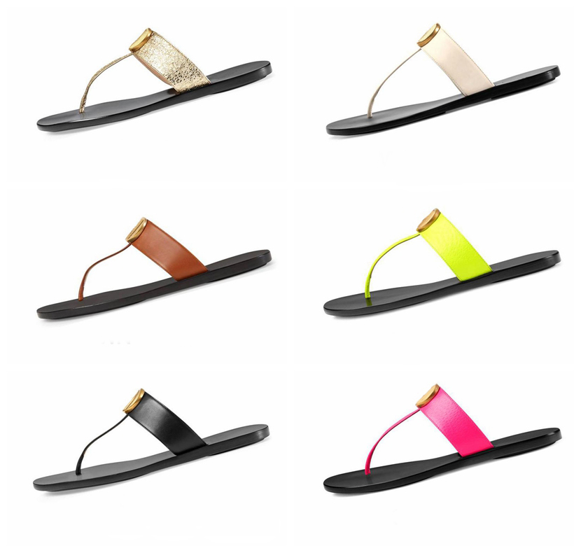 Pantoufles de mode best-seller Sandales tongs en cuir souple noir pour hommes et femmes sandales de plage plates décontractées à enfiler