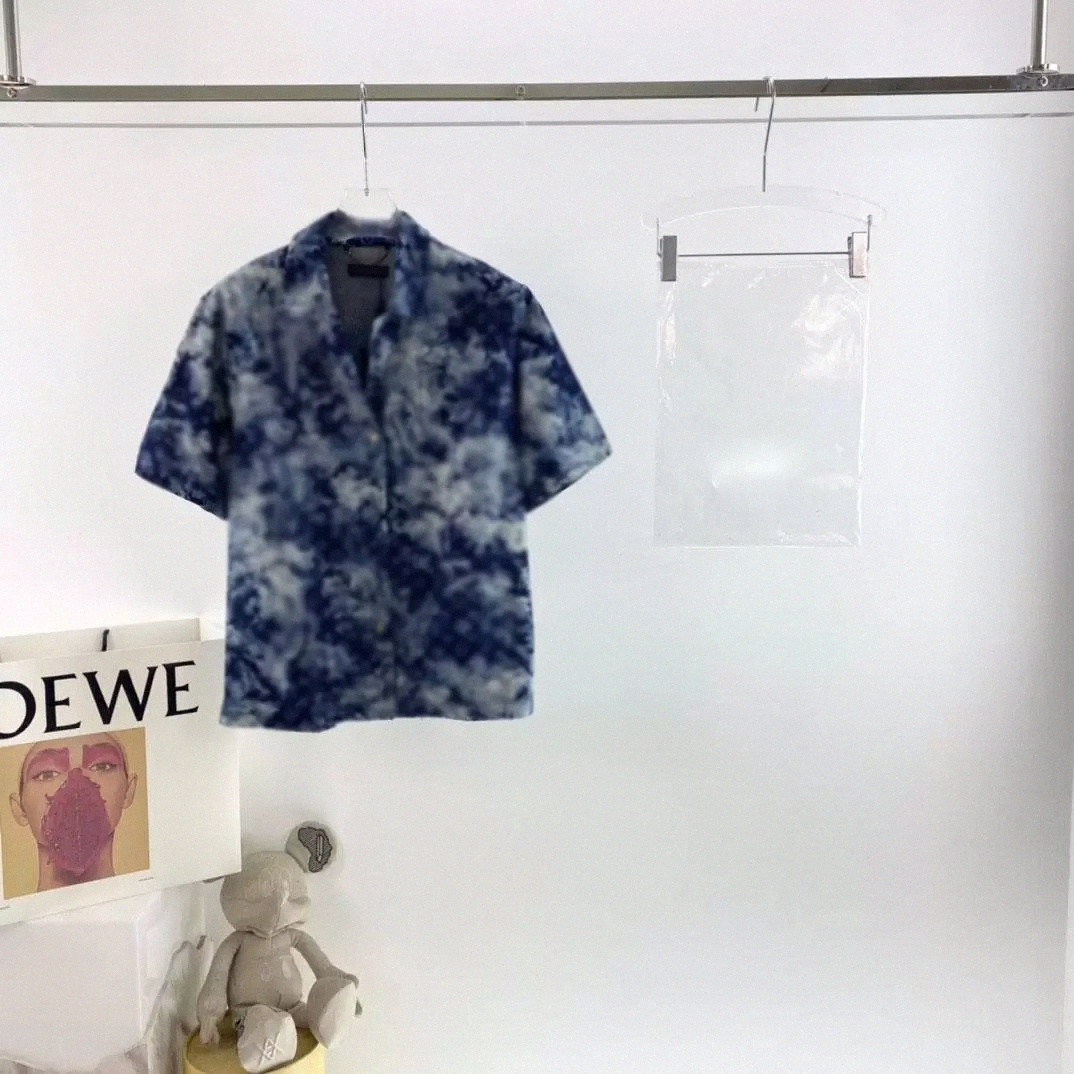 

Mens Plus Size New denim shirts mens shorts Full printing Three flowers cowboy buttons Short sleeve shirt Summer outwear youth trend x4zT#