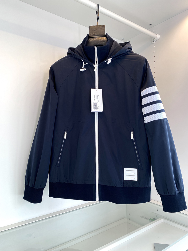 Début de l'automne nouveau style de conception de veste décontractée à capuche pour hommes manteaux à manches longues confortables