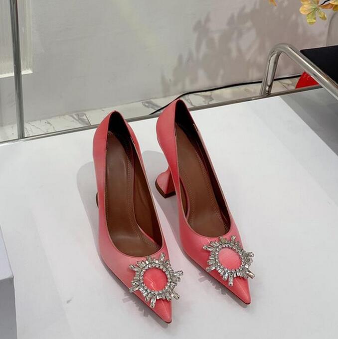 Sandales à talons hauts pour femmes Chaussures Noeud papillon Chaussures à boucle de perceuse à eau Semelle supérieure Sangle arrière