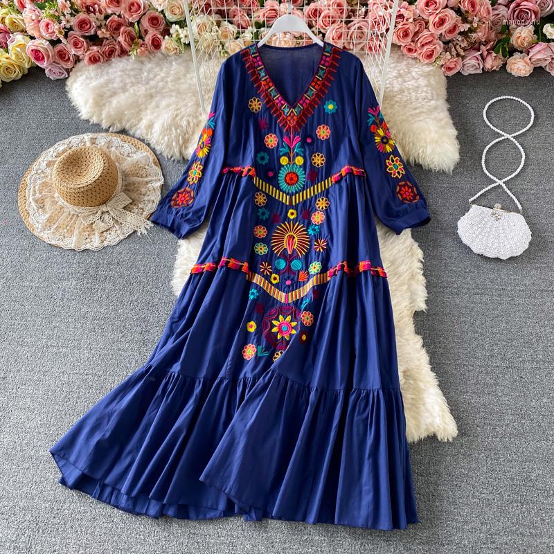 

Casual Dresses Vintage Chic Women Floral Embroidery Beach Holiday Midi Dress Ladies Lantern Sleeve V-neck Cotton And Linen Boho Vestido, Blue