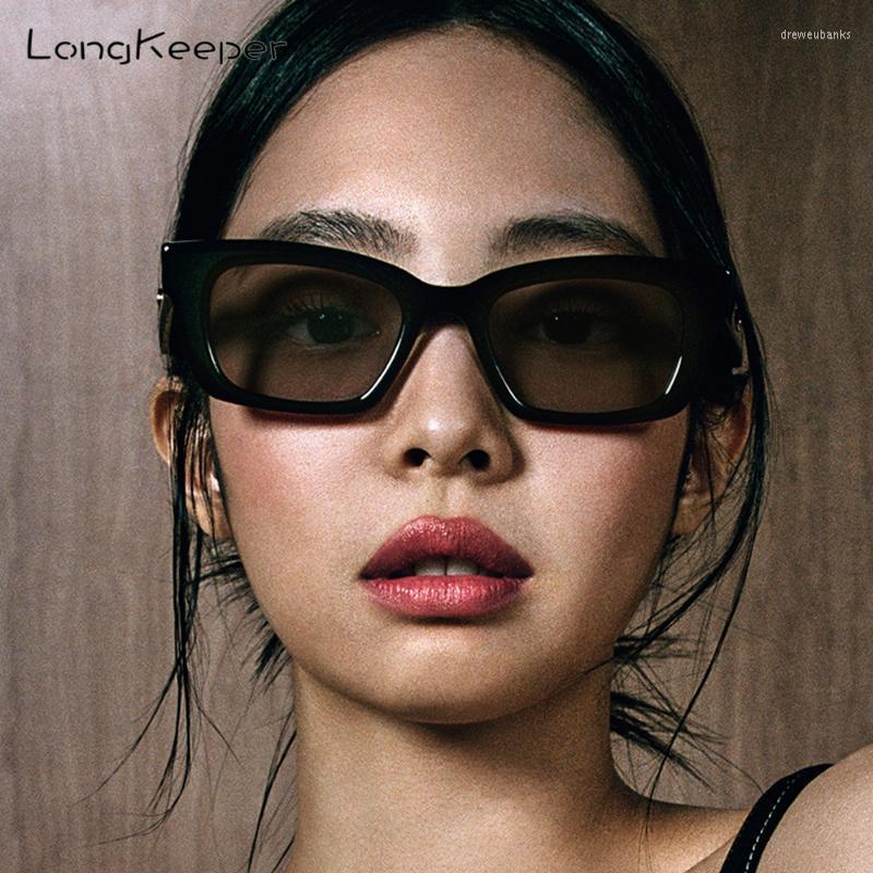 

Sunglasses Fashion Small Square For Women Vintage Plastic Sun Glasses UV400 Oculos Lunette De Soleil FemmeSunglassesSunglasses