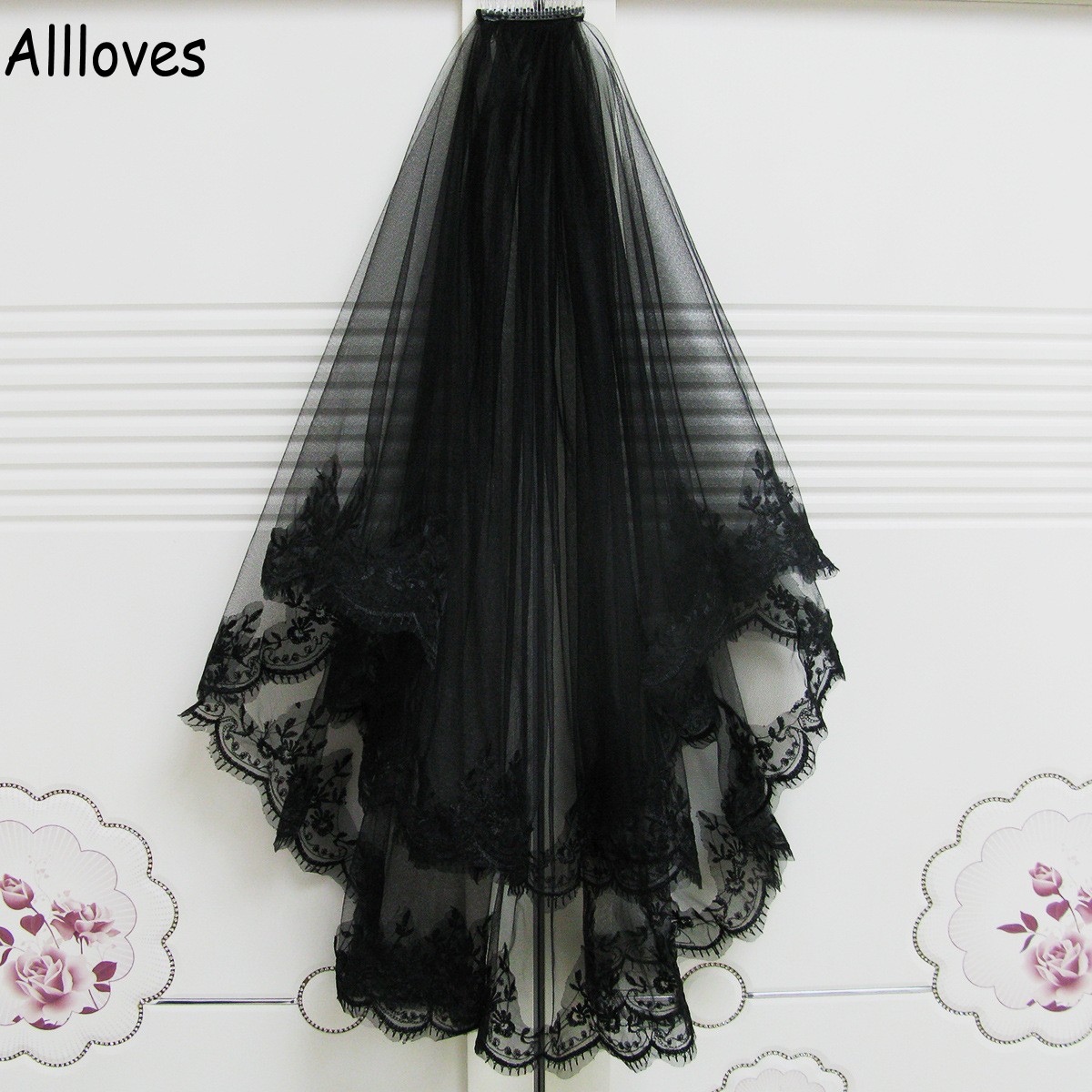 

Classic Black Wedding Veils For Brides Two Layers Lace Appliqued Bridal Veil With Comb Women Hair Accessories CL0991