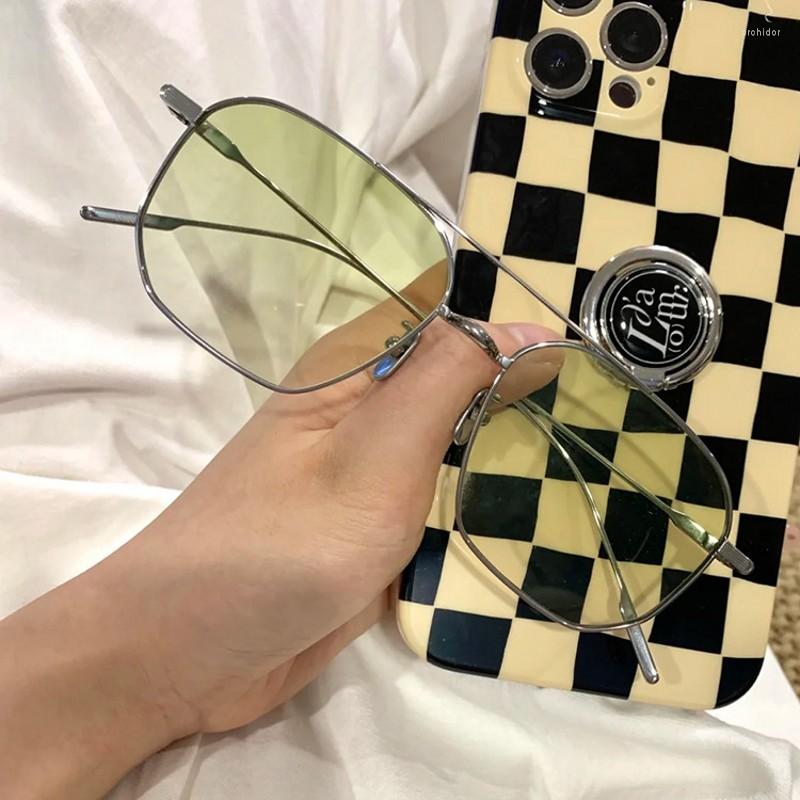 

Sunglasses Unisex Fashion Black Pink Women Classic Design Square Glasses Men Alloy Frame Eyewear Trendy Sun UV400 GafasSunglasses