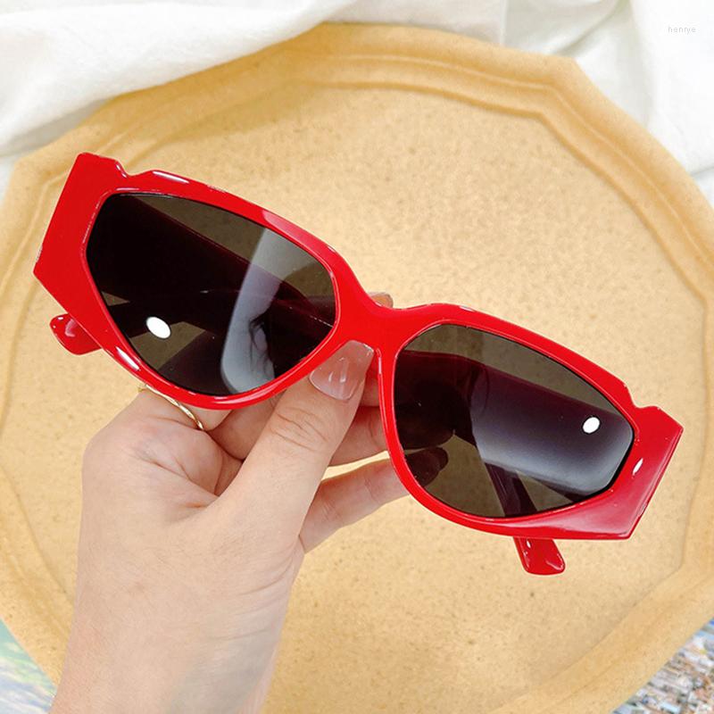 

Sunglasses Design Cat Eye Hip Hop Big Frame Travel Party Women Fashion Small Female Glasses Eyewear Oculos De So