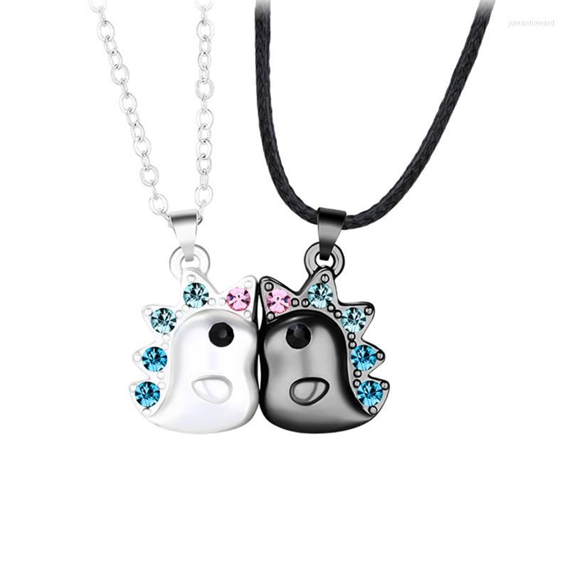 

Pendant Necklaces 2x Fashion Matching Necklace Monster Magnetic Gift For Women 1XCAPendant