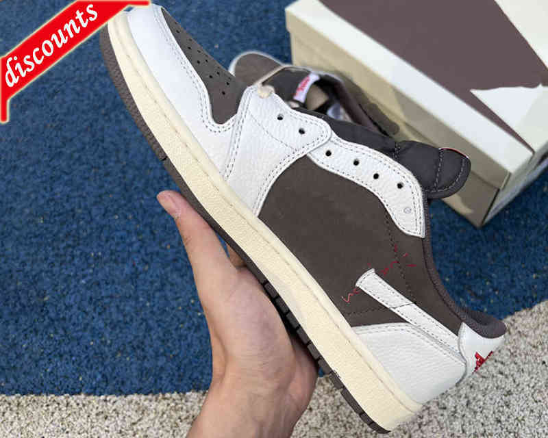 

Mocha Sandals Reverse TS 1S Low OG TS SP 1 Mens Basketball Shoes Color White Brown Beige Khaki University Outdoor Sneakers CD4487-100