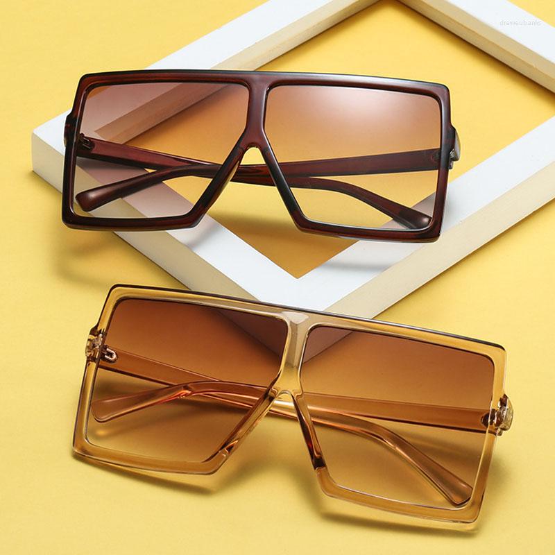 

Sunglasses Women Brand Designer Big Frame Square Vintage Oversized Sun Glasses Travel Ladies Shades UV 400Sunglasses