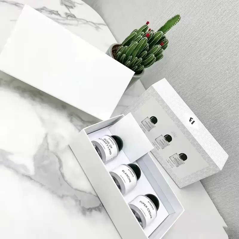 

Wholesale newest perfume set 30ml rose of no man's land super cedar Fragrance Top Quality lady Parfum Flower and fruit lasting women charming spray free fast ship