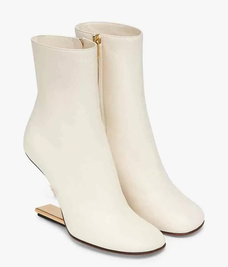 Designer de luxe d'hiver première femme bottines de la cheville nappa en cuir bottes à talons hauts chaussures de mode arrondi orteil de couleur