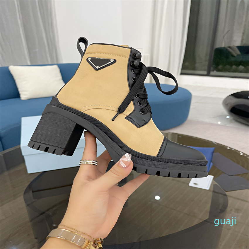 

Designer Martin Boot Women Ankle Genuine Leather Military Combat Models Platform Bag Boots Triple Cowhide Motorcycle Shoes, Color1