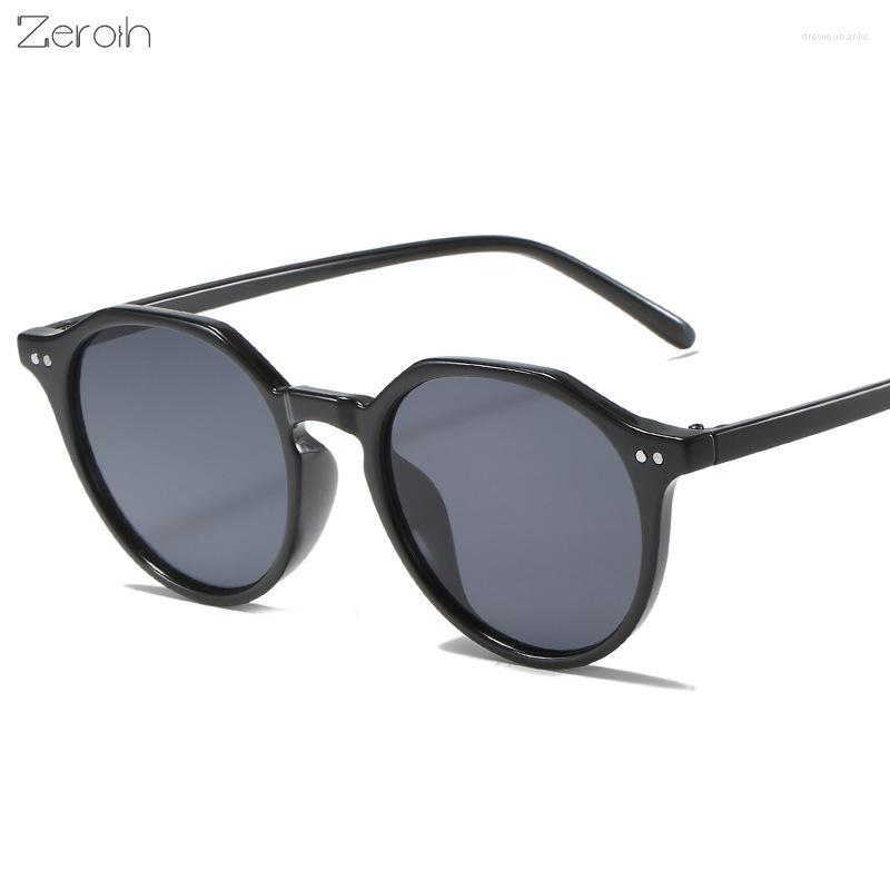 

Sunglasses Fashion Round Women Rivets Glasses Retro Oversize Sunglass Female Luxury Designer Eyewear UV400 Sun Glass ShadesSunglasses