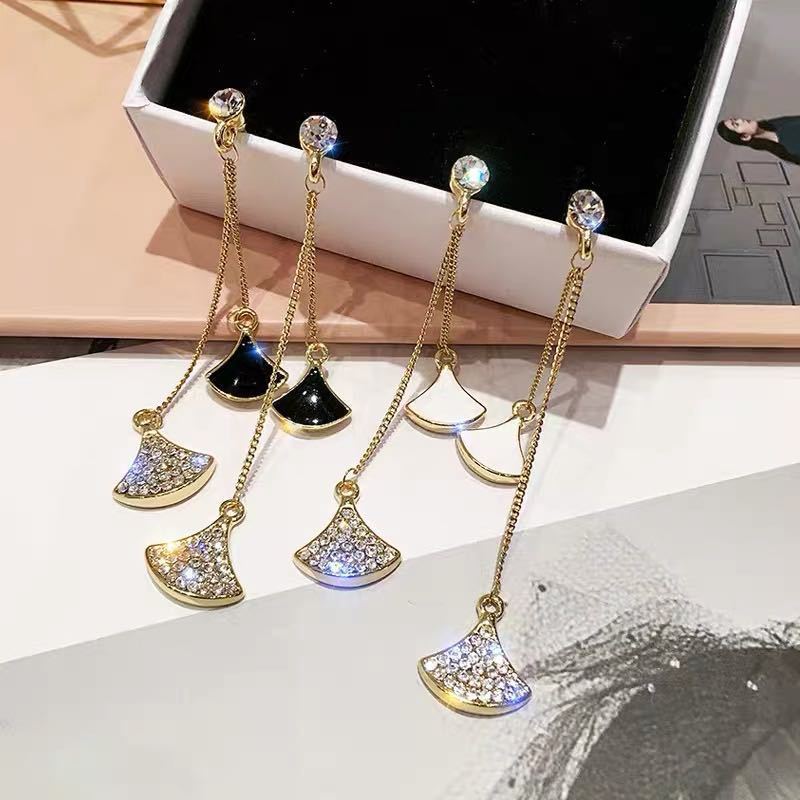 

bangle jewelry designers Light luxury earrings with silver needle and diamond fan-shaped tassel earrings