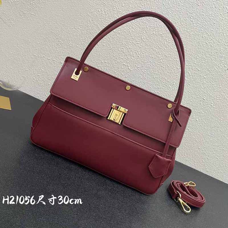 

Designer Shoulder Bags for Women Crossbody Bag Classic snap closureLuxury handbags Slim double handleWallet Considerable capacity Fashion beautiful, Contact me