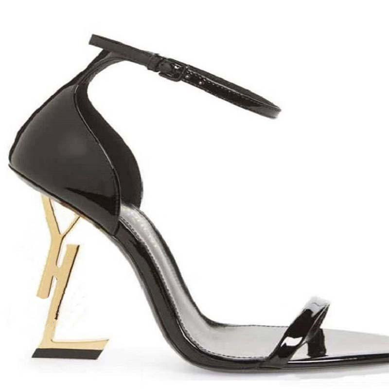 

2023 With Box New Fashion Ladies High Heels Shoes Exquisite and Comfortable Strap Sandals Women Letters High Heel Short Boots Pumps Leather Material Wedding Shoes
