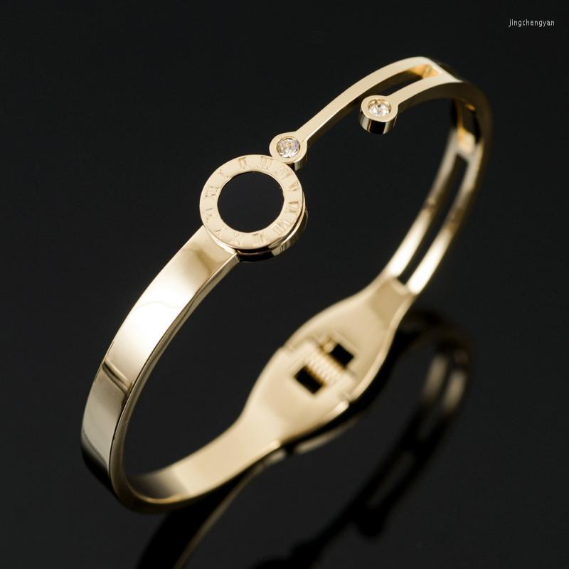 

Bangle Vintage Roman Numerals Black Shell Bangles Stainless Steel With Crystal Spring Bracelet For Men Women Jewelry