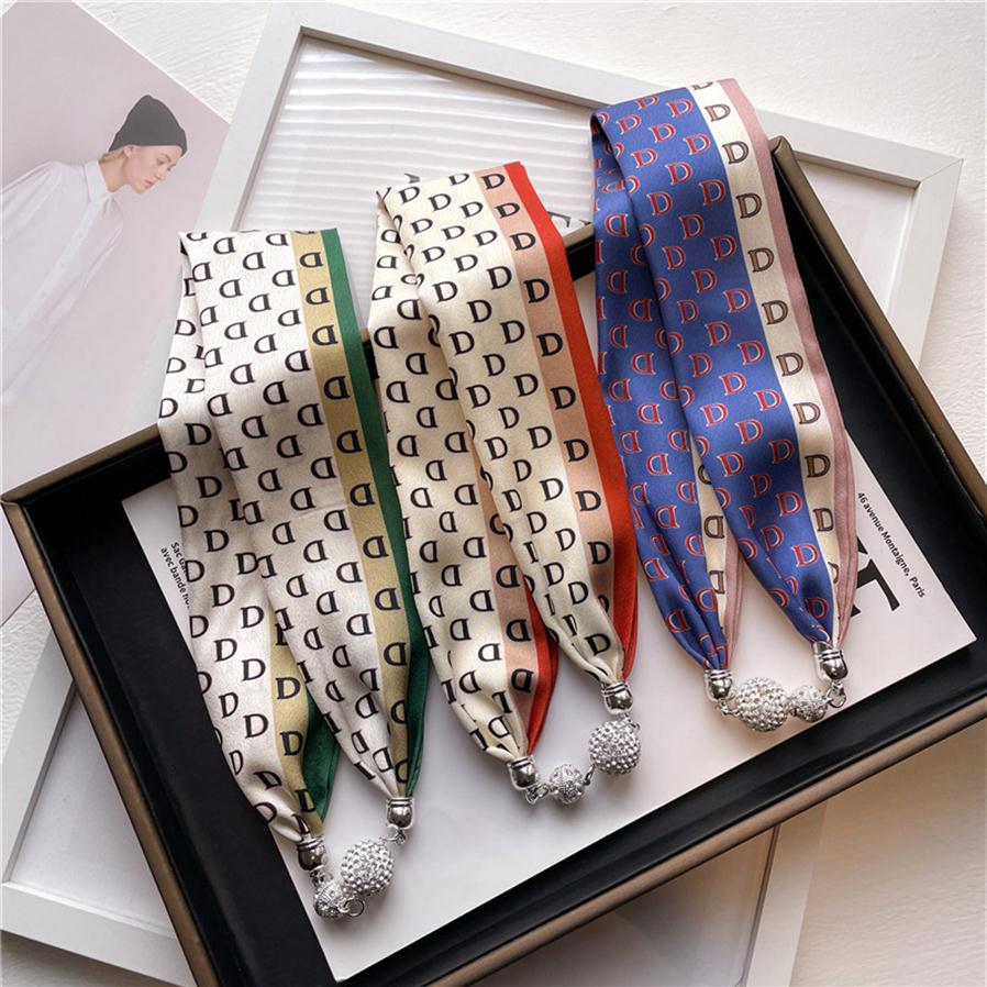 

2022 Designer Letters Floral Silk Scarf Headband for Women White Ball Magnetic Buckle Long Handle Bag Scarves Paris Shoulder Tote Lugga211Z