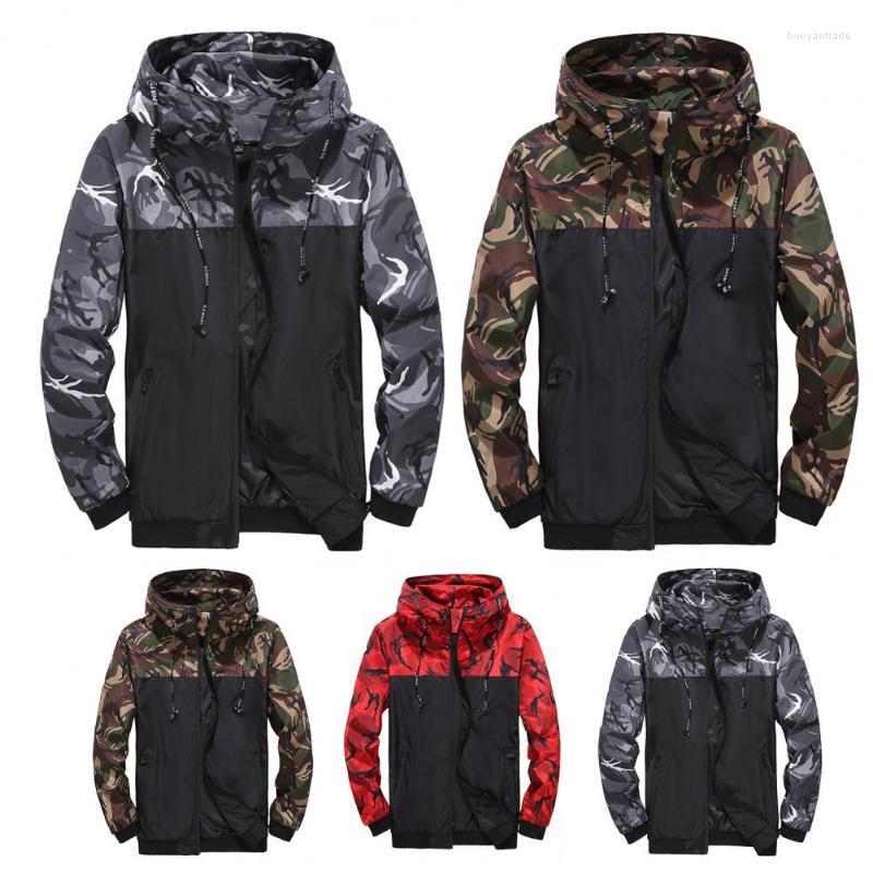 Men's Jackets Waterproof Fabulous Windproof Autumn Jacket Smooth Sweatshirt Camouflage For Climbing