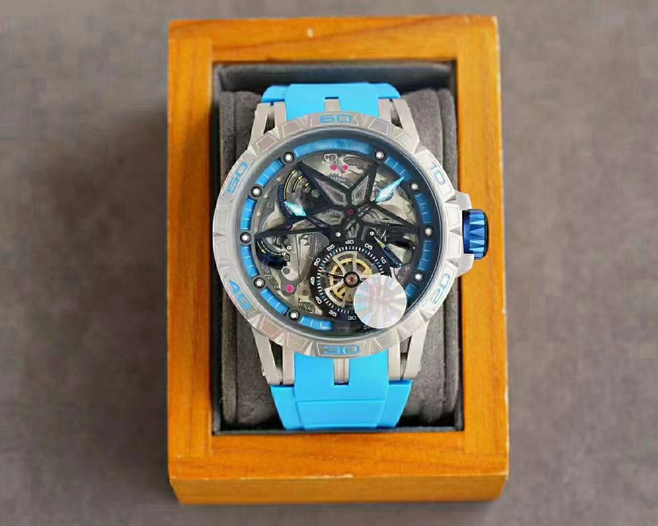 

Mens Antique Watches Automatic Mechanical Unique Serie Tuofei Balance Wheel Luminous 46mm dial Questions Mens Luxury Watchs Montre de luxe rubber Wristwatches, Carton