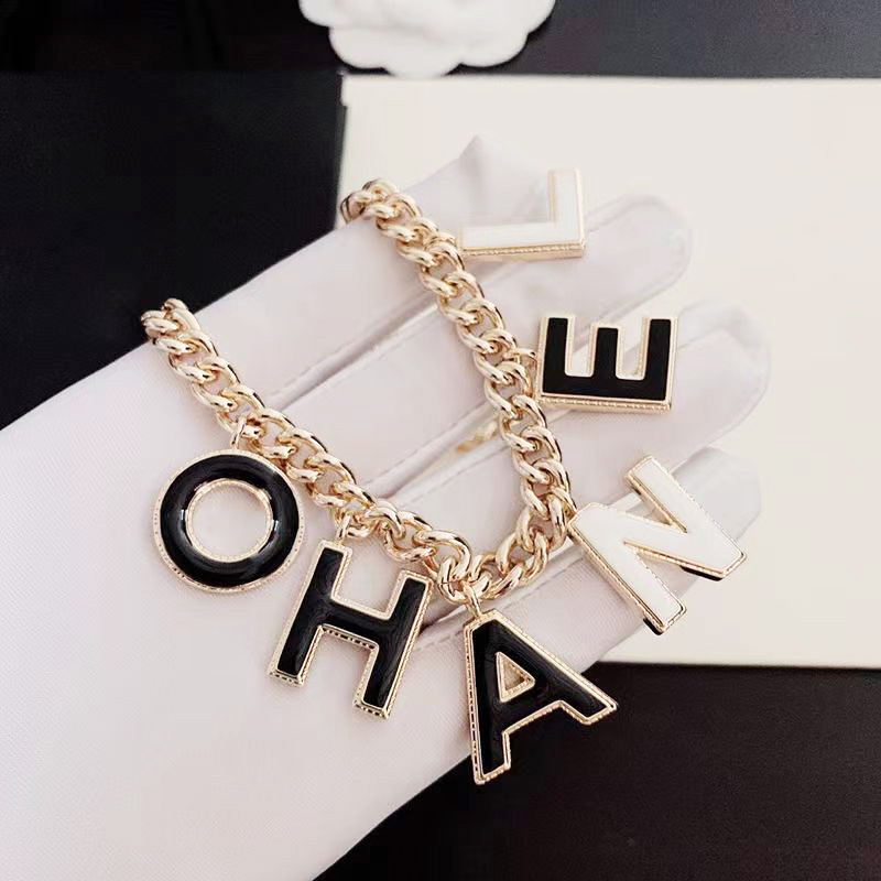 

2022 New Fashion Classic designer enamel Pendant Necklaces Earrings for fashion women party jewelry gift, Customize