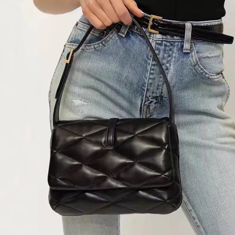 

loulou new Quilted shoulder underarm bag LE57 fashion retro casual large capacity lambskin snapshot Utility designer sling retro Handbags High Quality S Designers, Empty box