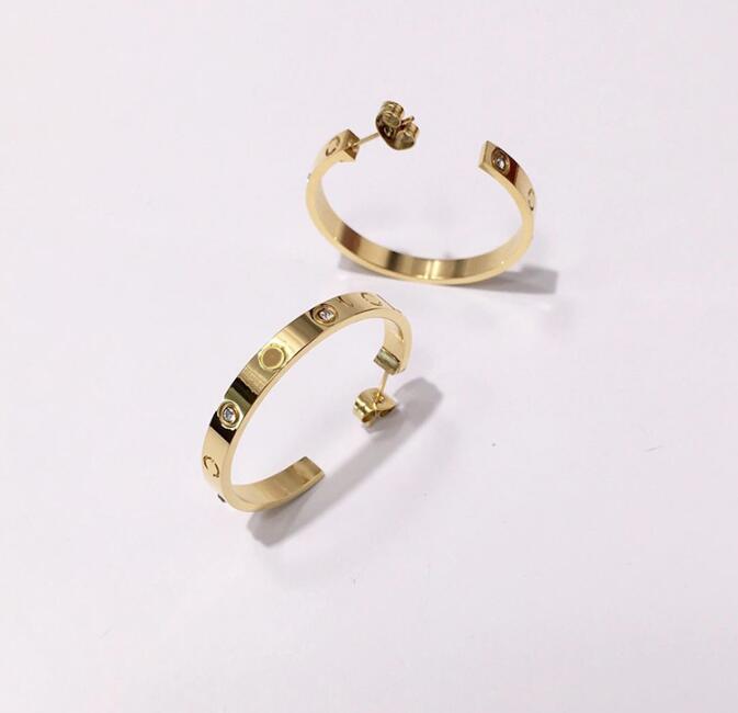 

Love hoop earrings 3.5cm stud dangle trendy letter Design 18K gold rose silver Earrings Hip Hop Earring for Women Party Wedding 3cm hollow F circle Wholesale jewelry