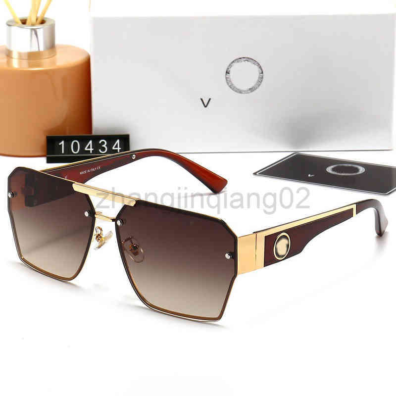 

. Versage Sunglasses Cycle Luxurious Fashion Woman Mens Lovers Trend Personalized Metal European American Vintage Baseball Sport Summer Sun Glasses