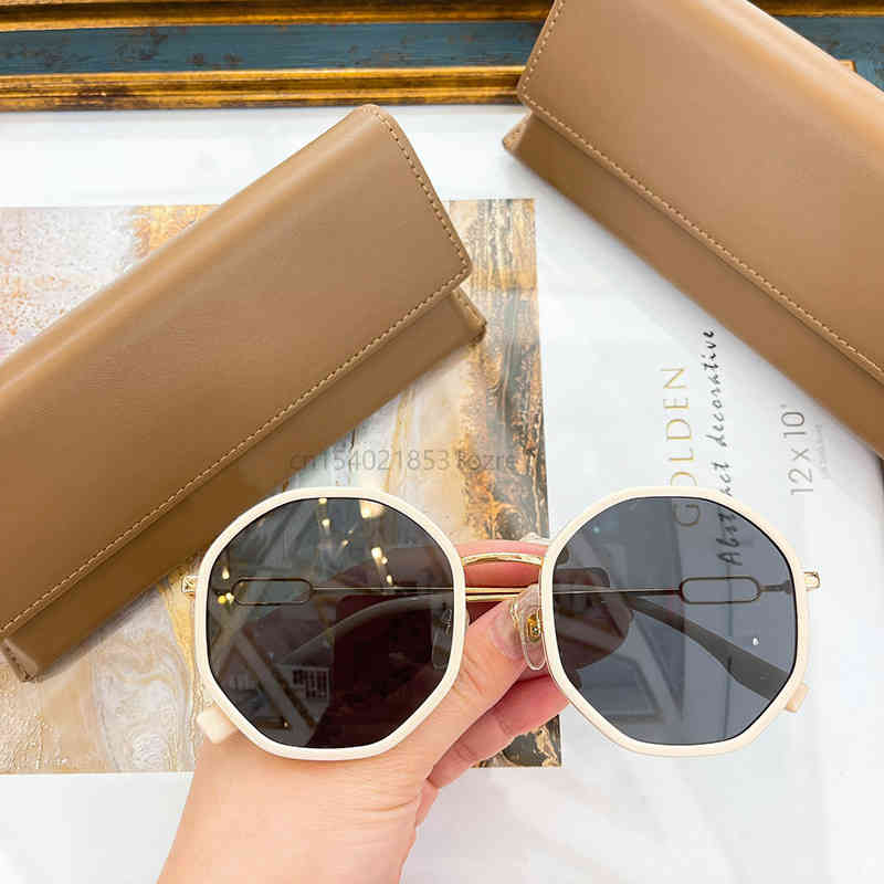 

Sunglasses Classic Designer Round Gradient Men Women Fishing Camping Hiking Driving Eyewear Metal Frame 3217D