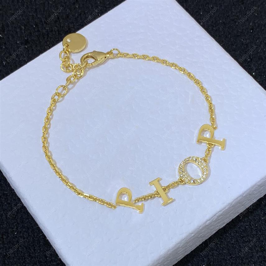 Fashion Designer Bracelets For Women Diamond Gold Chain Pendant Letters D Bracelets Gift Womens Luxury Love Bracelet Brands Jewelr237M